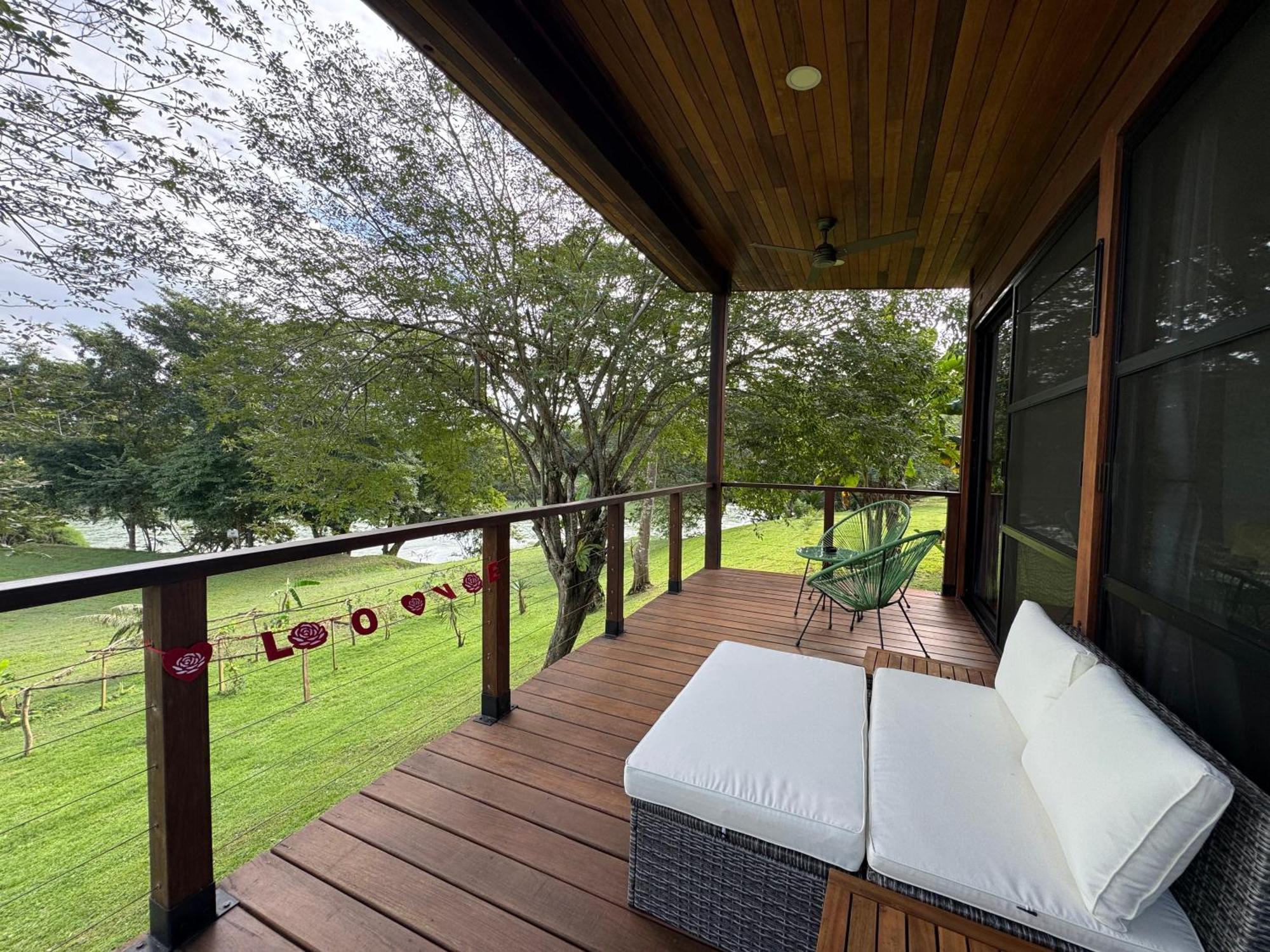 Yumas Riverfront Lodge Сан-Игнасио Экстерьер фото
